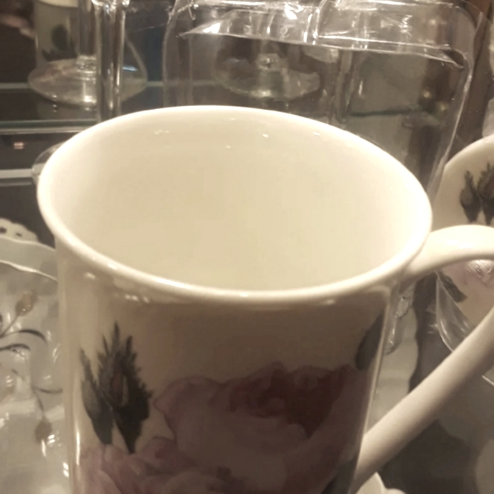 KENT POTTERY MUG AND COASTER